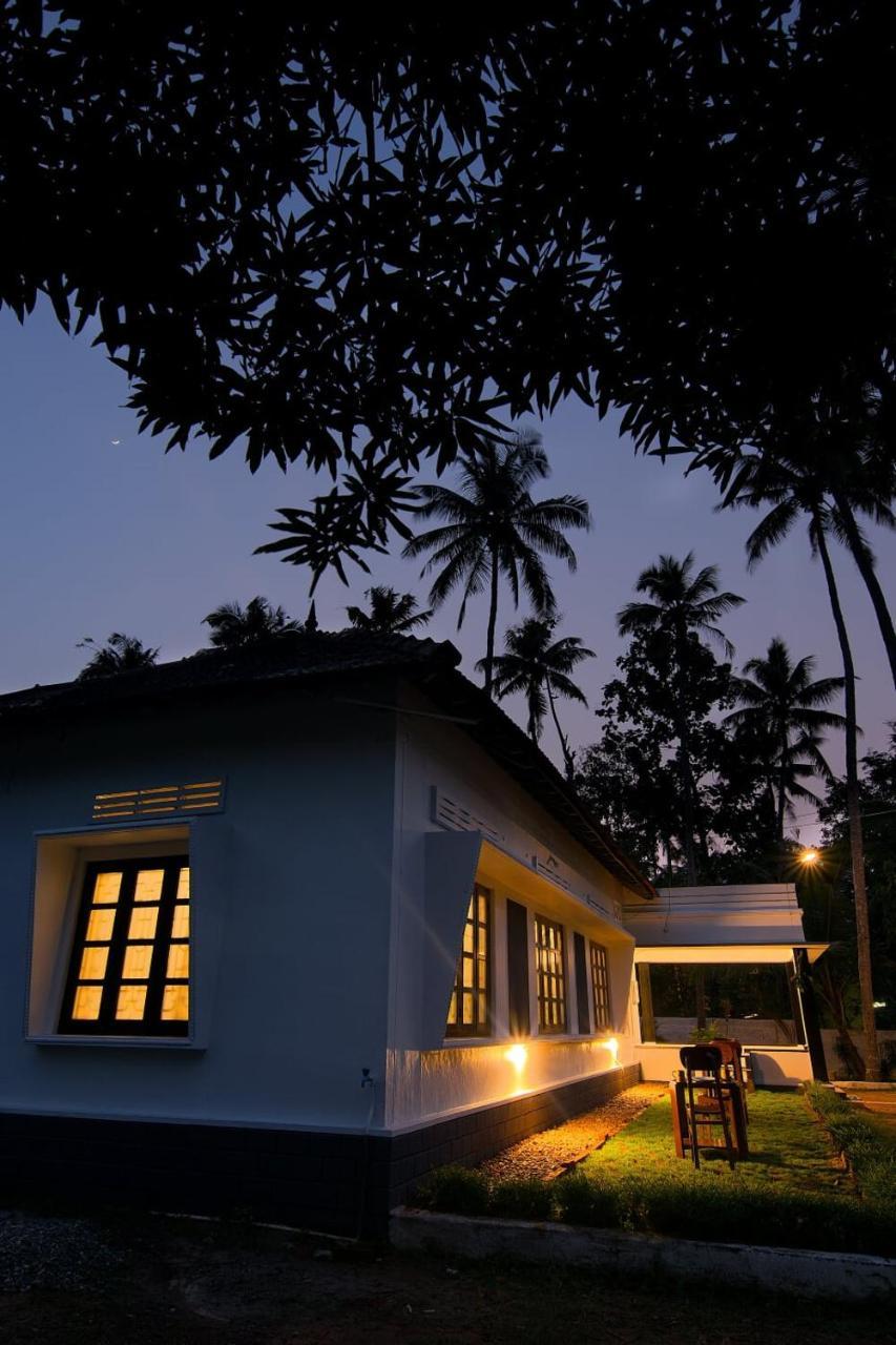 Piggy Hostel Varkala Luaran gambar